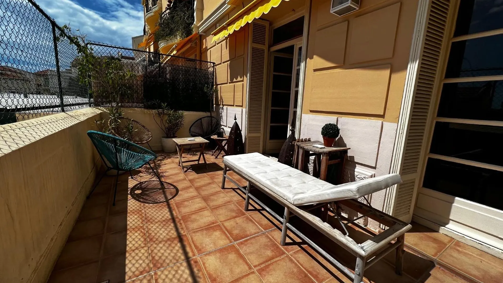 Charmant Appartement 3 Pieces Avec Terrasse - Monaco Ville 150M Du Palais Sur Le Rocher 0*, Monte Carlo Monaco
